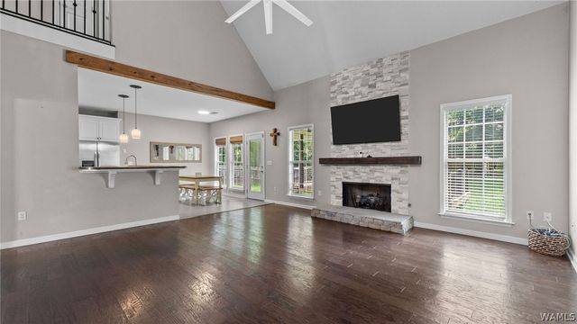 13525 Vineyard Way, Northport, AL 35475