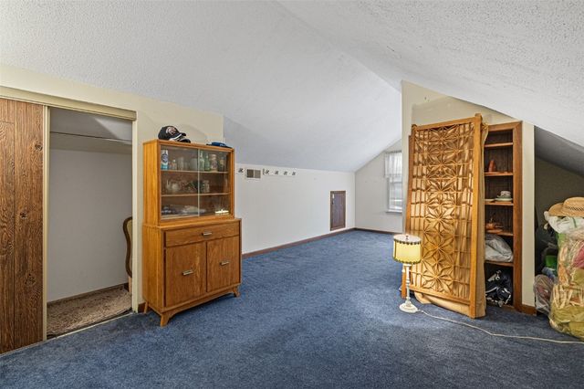 440 Roberts Ferry Road, Tiffin, IA 52340