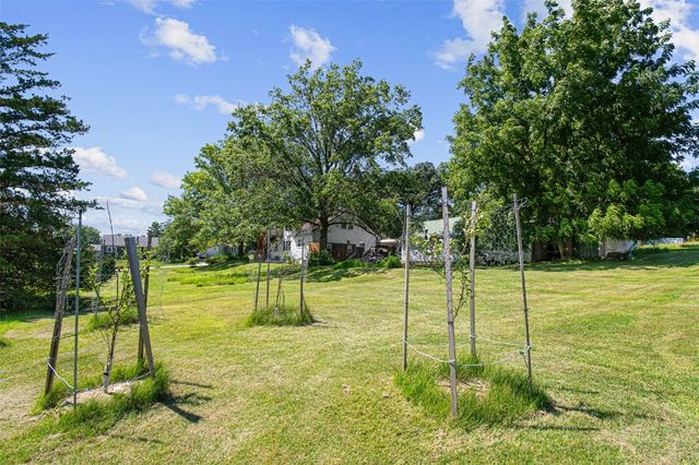 440 Roberts Ferry Road, Tiffin, IA 52340