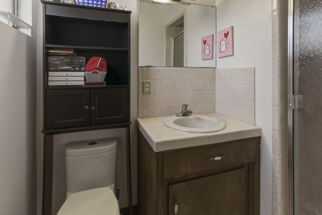 1847 W 8th, Merced, CA 95341