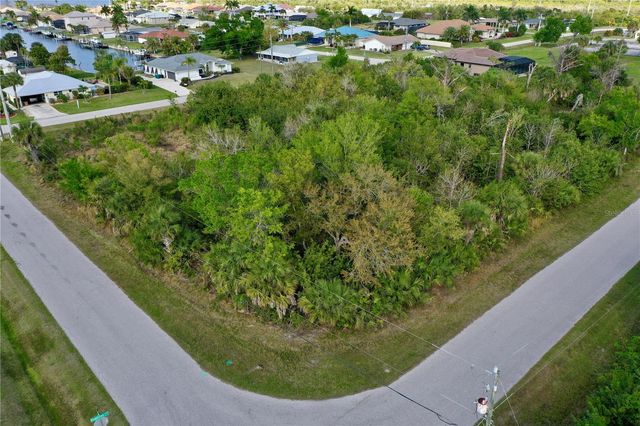 14158 HOPEWELL AVENUE, Port Charlotte, FL 33981