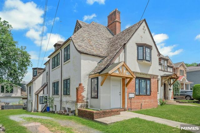 541 Page Avenue, Lyndhurst, NJ 07071