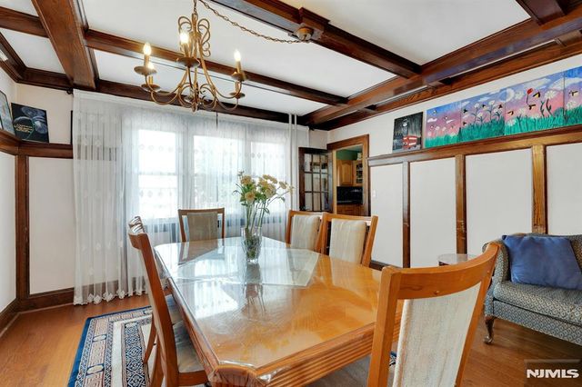 541 Page Avenue, Lyndhurst, NJ 07071