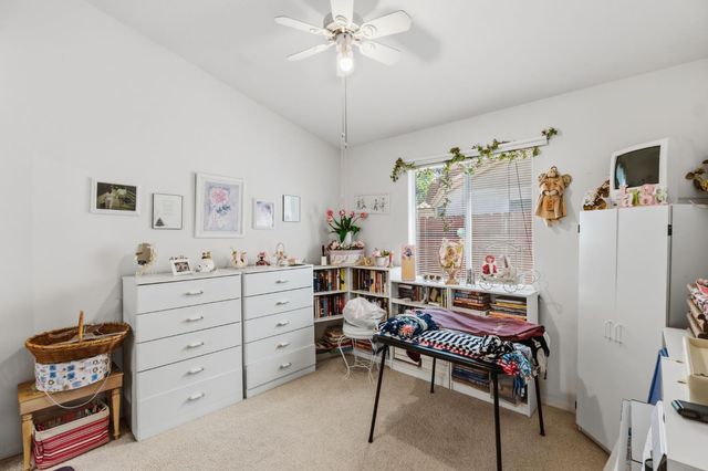 7490 N Hayston Avenue, Fresno, CA 93720