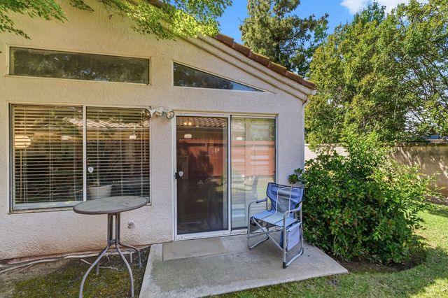 7490 N Hayston Avenue, Fresno, CA 93720