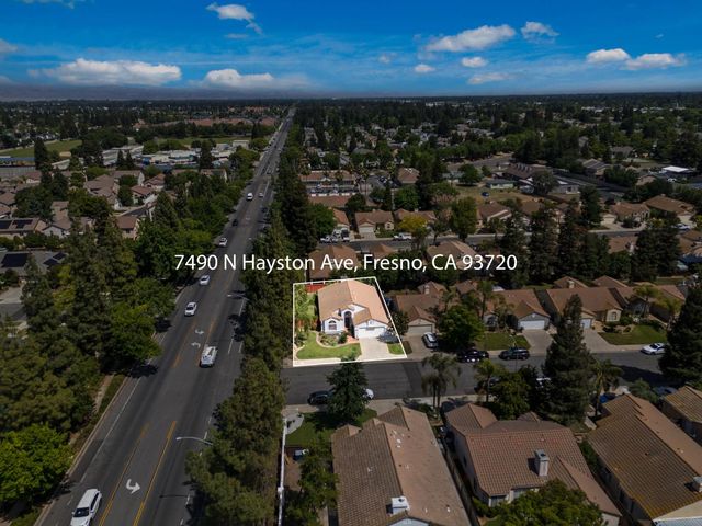 7490 N Hayston Avenue, Fresno, CA 93720