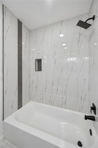 11605 E Winner Road, Independence, MO 64052