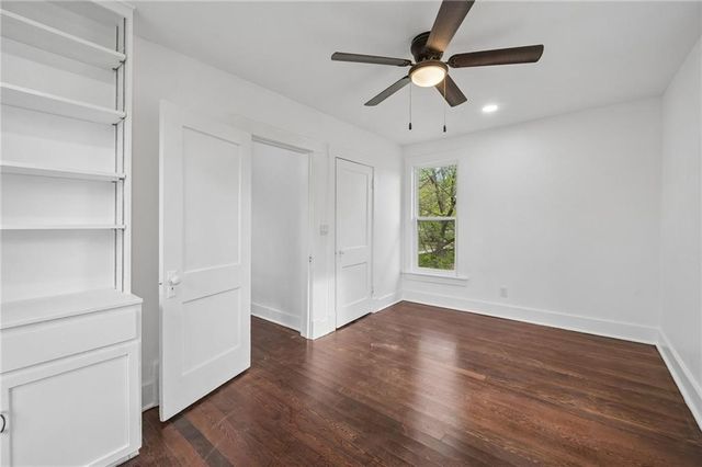 11605 E Winner Road, Independence, MO 64052