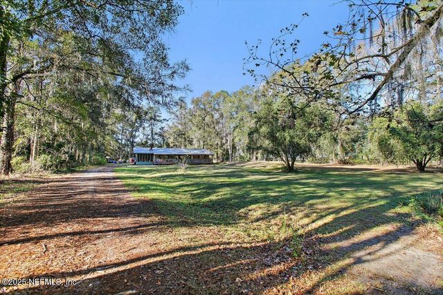 45077 CLEMMONS Road, Callahan, FL 32011