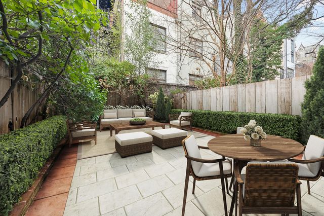 51 W 73rd Street, New York City, NY 10023