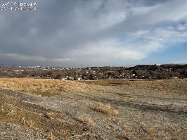 1295 S 26th Street, Colorado Springs, CO 80904