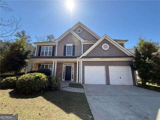 2728 Sandalwood Circle, Locust Grove, GA 30248