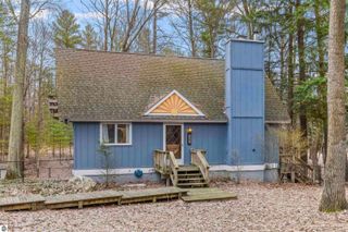 7560 Peaceful Valley Road, Williamsburg, MI 49690