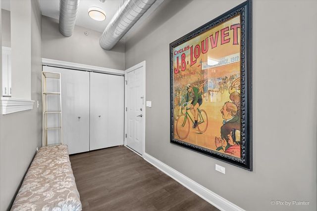 364 S Main Street 364, Bartlett, IL 60103