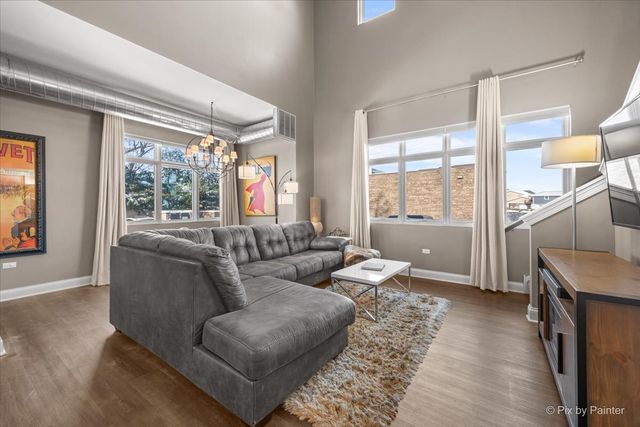 364 S Main Street 364, Bartlett, IL 60103