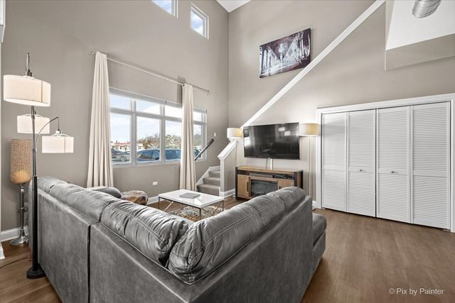 364 S Main Street 364, Bartlett, IL 60103