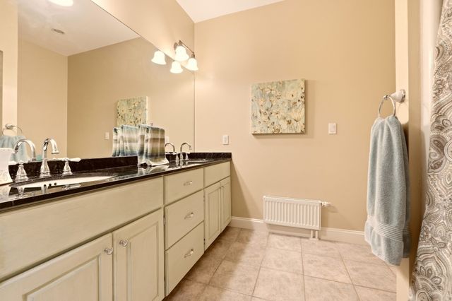317 Linden St, Boylston, MA 01505