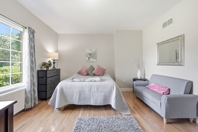 317 Linden St, Boylston, MA 01505