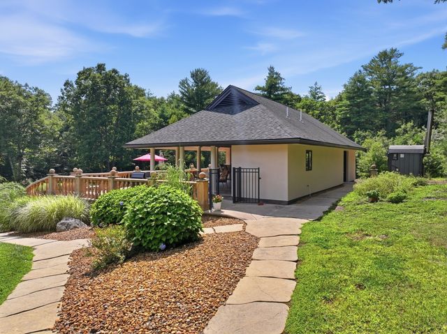 317 Linden St, Boylston, MA 01505