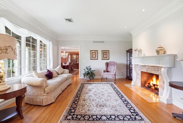 317 Linden St, Boylston, MA 01505