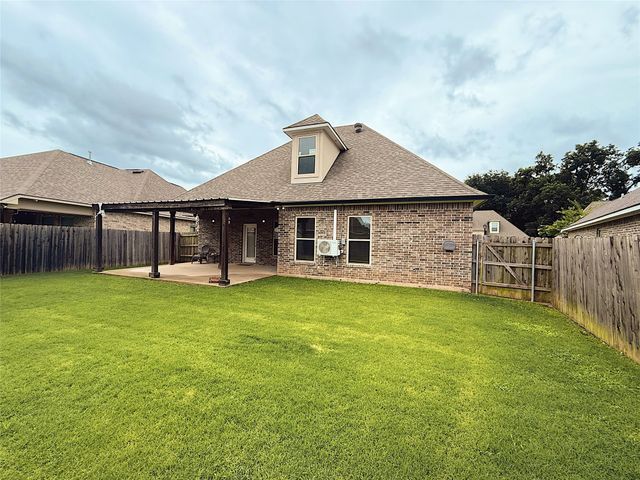 360 Coppice Place, Bossier City, LA 71111