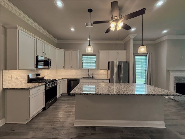 360 Coppice Place, Bossier City, LA 71111