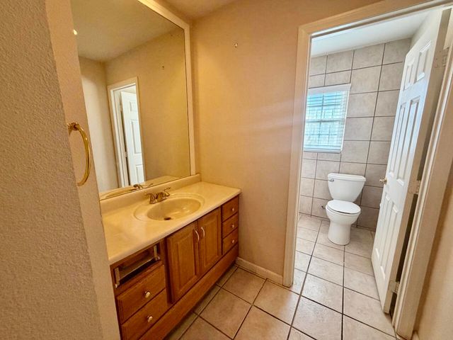 393 W Palm Vista Drive, Palm Springs, CA 92262