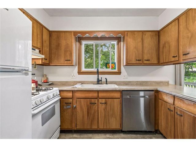 711 Saint Croix Street, Hudson, WI 54016