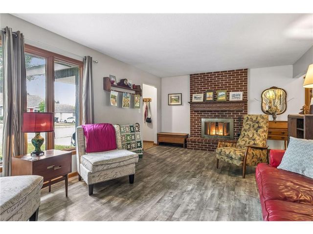 711 Saint Croix Street, Hudson, WI 54016