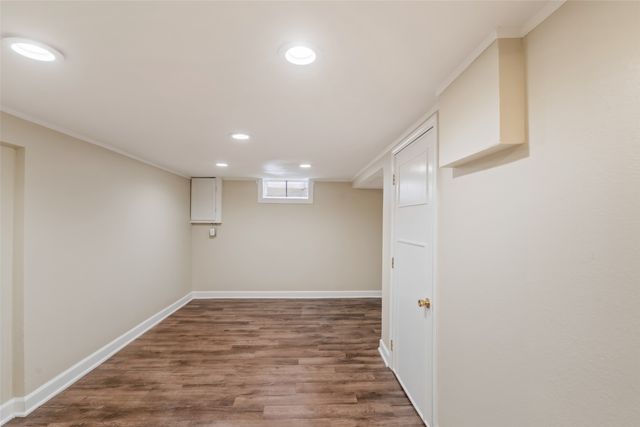 1257 E 33rd Street, Des Moines, IA 50317