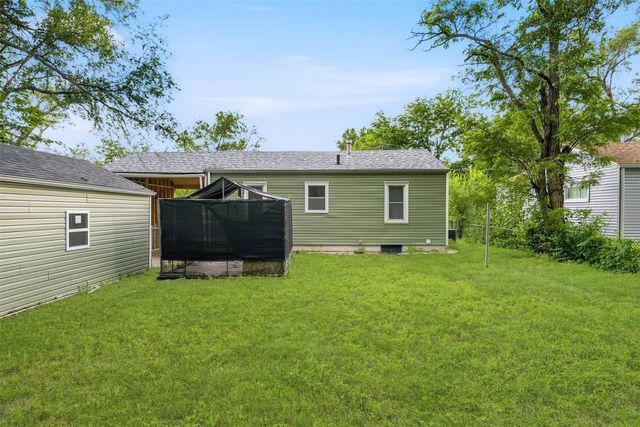 1257 E 33rd Street, Des Moines, IA 50317