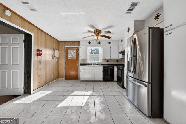 2156 Slate Road, Ellenwood, GA 30294