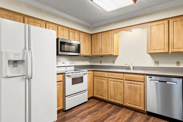7100 Canterbury Drive, Waco, TX 76712
