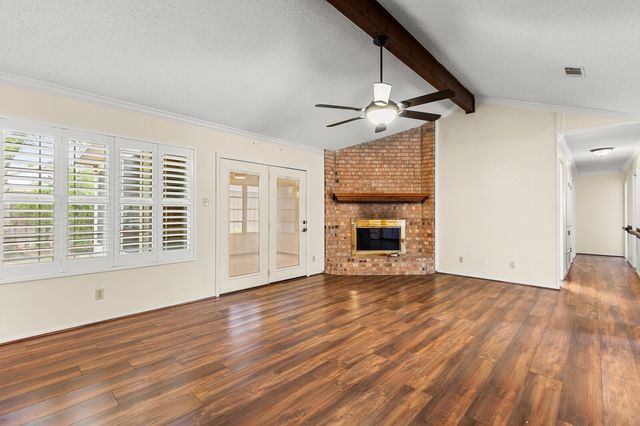 7100 Canterbury Drive, Waco, TX 76712