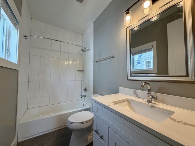 5514 MCKINLEY ST, Bethesda, MD 20817