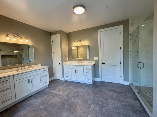 5514 MCKINLEY ST, Bethesda, MD 20817