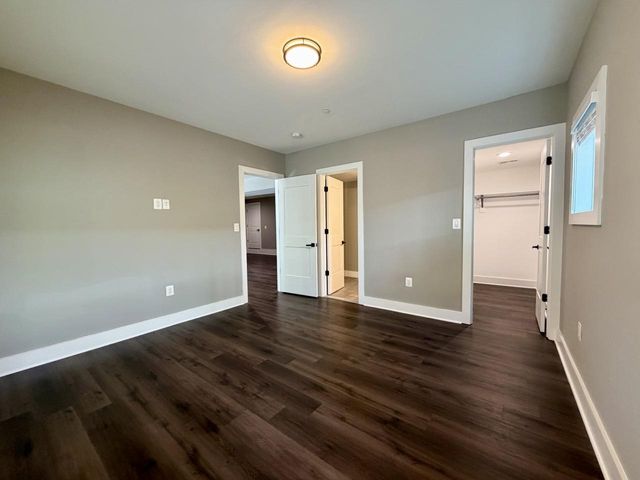5514 MCKINLEY ST, Bethesda, MD 20817