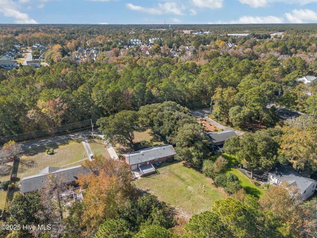 119 Futch Creek Road, Wilmington, NC 28411