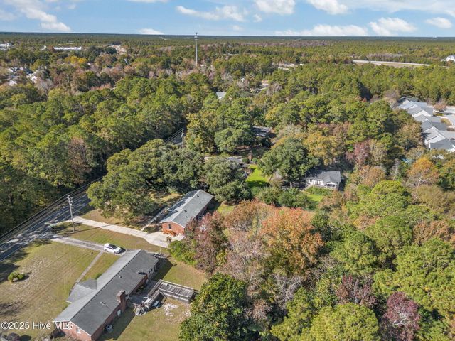 119 Futch Creek Road, Wilmington, NC 28411