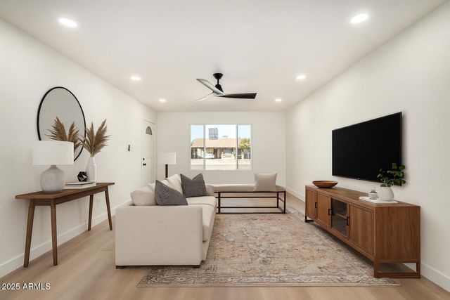 2501 E PEBBLE BEACH Drive, Tempe, AZ 85282