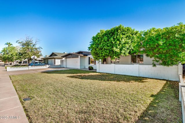 2501 E PEBBLE BEACH Drive, Tempe, AZ 85282
