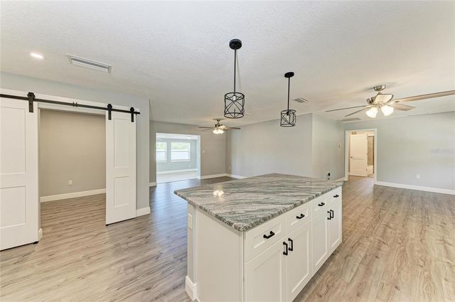 2401 10TH STREET W, Palmetto, FL 34221