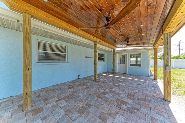 2401 10TH STREET W, Palmetto, FL 34221