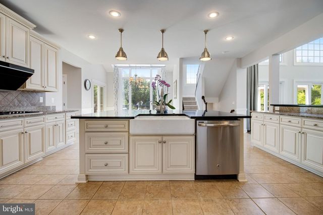 608 NALLS FARM WAY, Great Falls, VA 22066