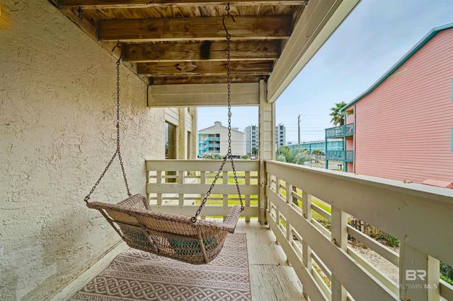 1144 W Beach Boulevard 4D, Gulf Shores, AL 36542