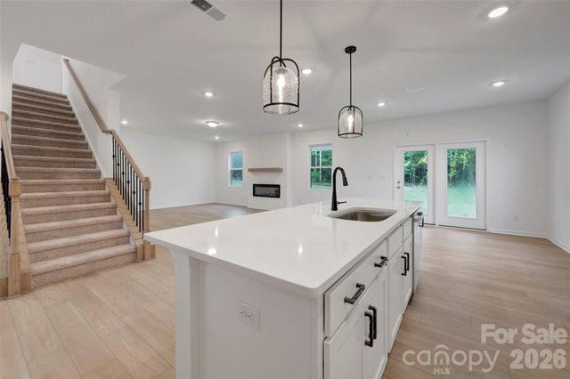 205 Amber Glen Drive, Locust, NC 28217