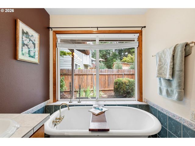 12317 Ne 44TH Ave, Vancouver, WA 98686