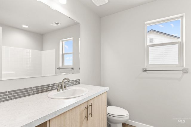 4238 E Rincon Dr, Meridian, ID 83642