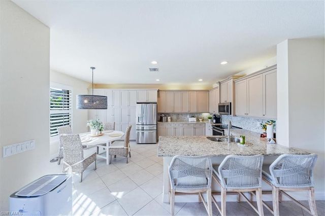 11546 Meadowrun CIR, Fort Myers, FL 33913