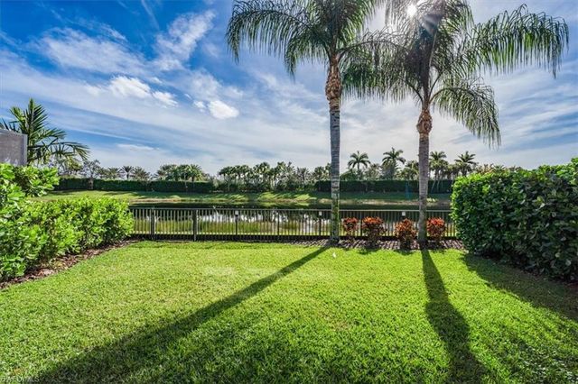 11546 Meadowrun CIR, Fort Myers, FL 33913